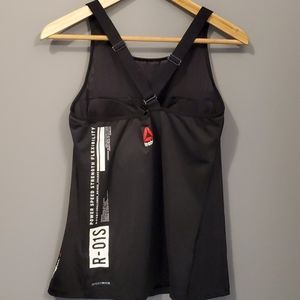 Reebok speedwick tank Sz L